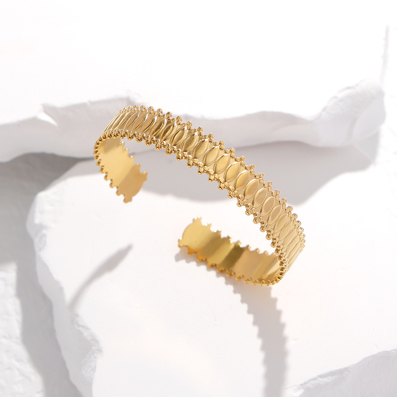 Daily Occasion Fashion Oval 304 Stainless Steel 18K Gold Plated Stainless Steel Bracelets In Bulk