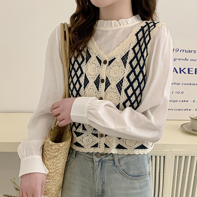 Retro Crochet Hollow Knitted Vest Women's Summer New Outer Short Sleeveless Top Spring and Autumn