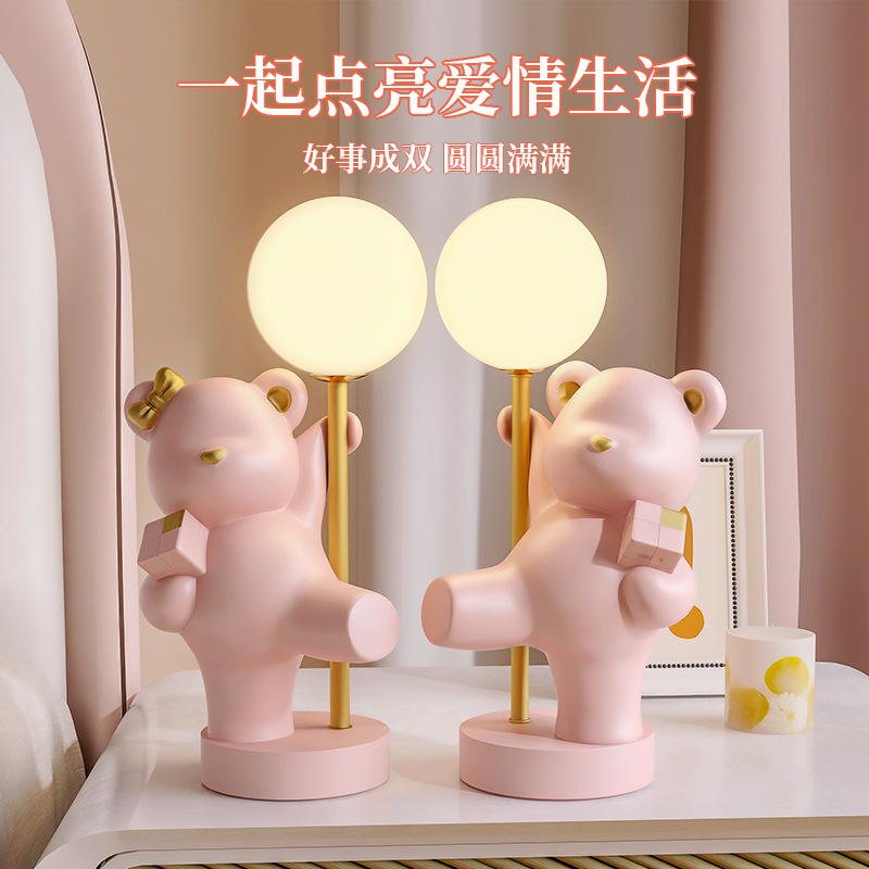 Northern Europe originality bedroom Bedside lamp Pink ins girl a living room desk Decorative lamp marry gift Little Bear Night light