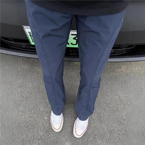 Men's Fall/Winter American Straight Leg Utility Pants with Diagonal Cutting Design