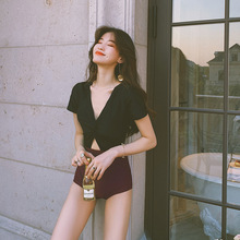 泳衣女网红ins风新款性感拼色保守平角显瘦遮肚短袖露背温泉泳装