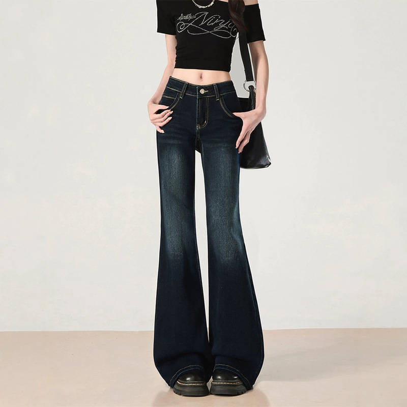 American-style dark blue non-tight-fitting flared jeans for women, 2026 summer new model, low-waisted stretchy bell-bottom pants for petite figures American-style dark blue non-tight-fitting flared jeans for women, 2026 summer new model, low-waisted stretchy bell-bottom pants for petite figures