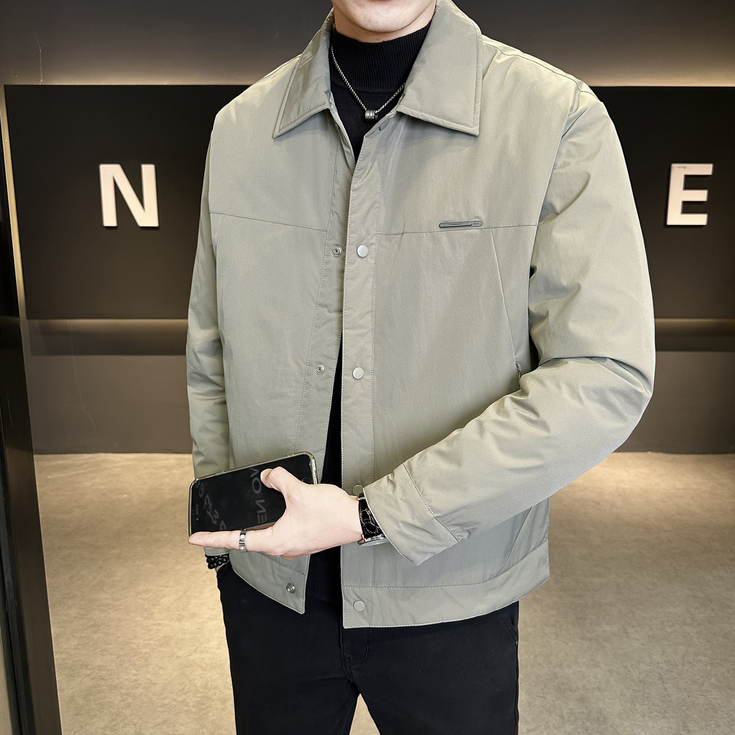 Men's Short down Jacket 2025 New Trendy Brand Turn-Down Collar Top Lightweight Warm Winter Casual Coat for Men