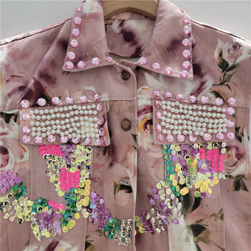 El sentido del diseño europeo y americano de verano de 2025 nuevo estilo de mano pesada bordada esquinilla flor de moda corta clip de caballo image 3