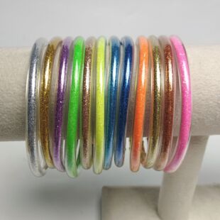 �W���羳PVC���ٸз½𲭽z���M�����b�֭hJelly Bangle 5��һ�M