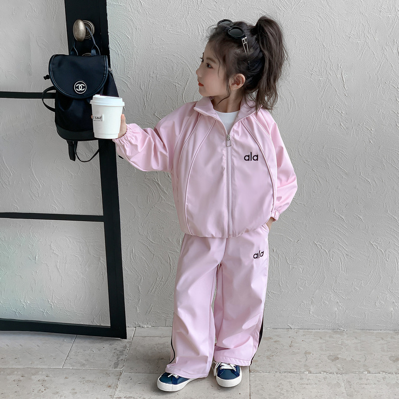 Girls' spring and autumn outfit 2026 new stylish baby stand-up collar sports two-piece set children's autumn clothing for girls Girls' spring and autumn outfit 2026 new stylish baby stand-up collar sports two-piece set children's autumn clothing for girls