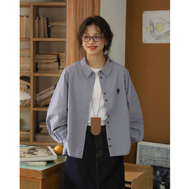 Real Shot of 2026 Spring New Japanese-Style Vintage Blue Plaid Embroidered Floral Long-Sleeve Shirt for Women