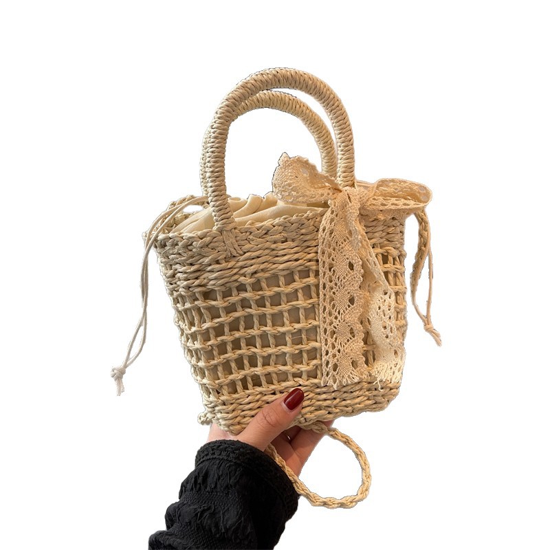 Neue, strapazierfähige Strohtasche von Nische – ideal für Sommer, Reisen und Strand. Modische und vielseitige Trendhandtasche für Damen._voghion.com