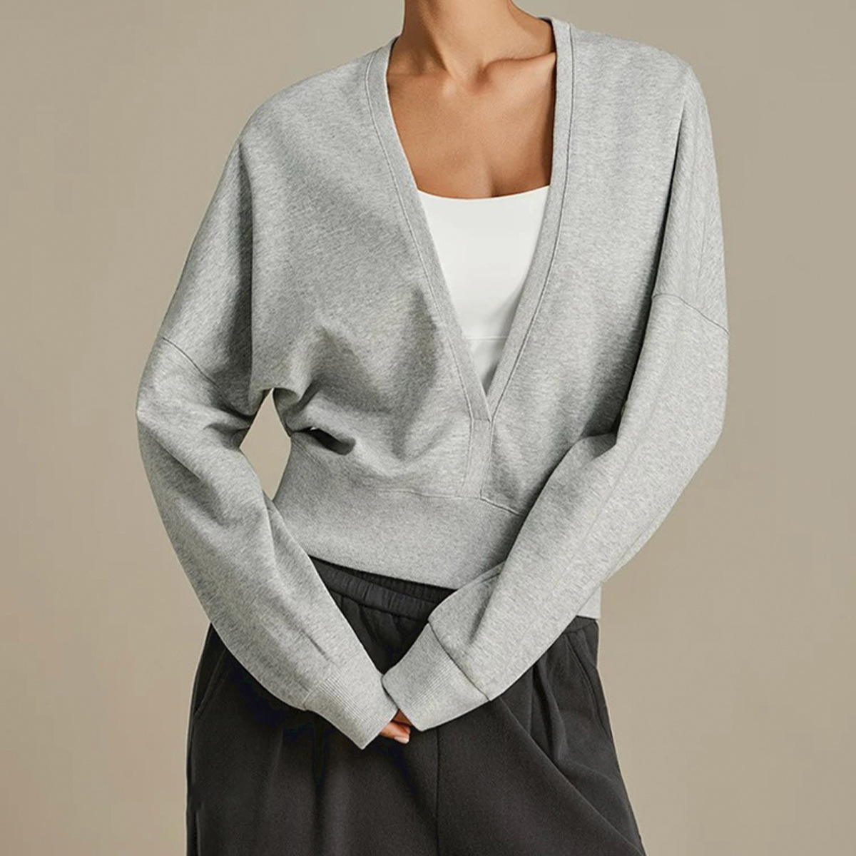 Women's Large V Neck Long-Sleeved Jacket, High-End, Loose and Comfortable Dance Wear, Outdoor Running Fitness Wear, Yoga Jacket