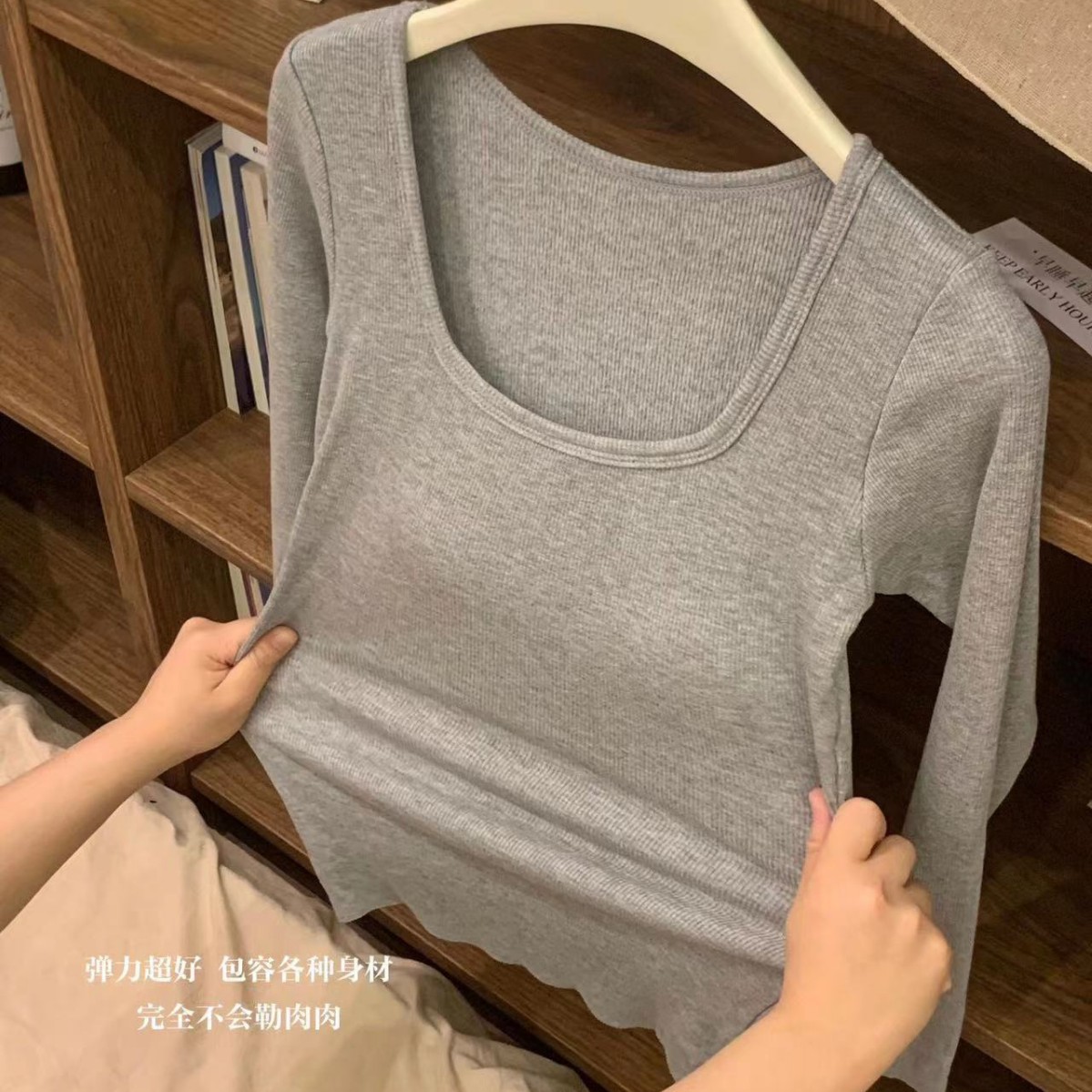 Invierno cepillado cálido cuello cuadrado de manga larga de las mujeres de una sola pieza interior y exterior de desgaste de color sólido camisa de fondo con forro polar con almohadilla en el pecho