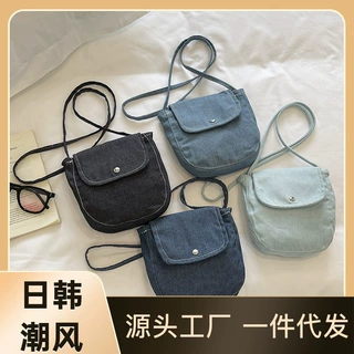 新款牛仔布翻盖小挎包日系休闲百搭夏季手机包文艺流行单肩斜挎包