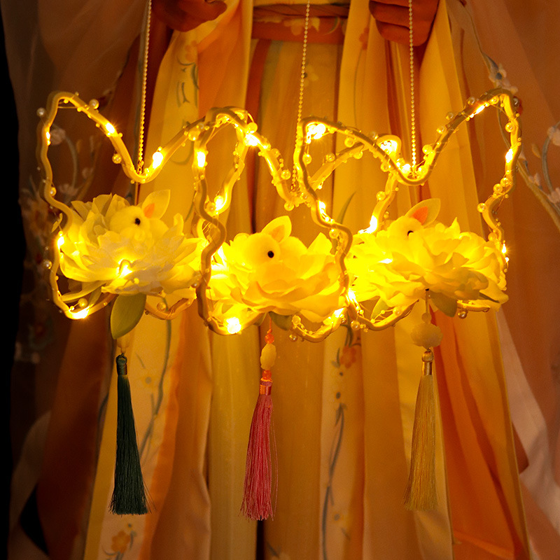 中秋節の新作蝶型花灯、お祭りの雰囲気を演出する光る手持ち写真撮影用アクセサリー、屋台卸売、国潮ランタン|undefined