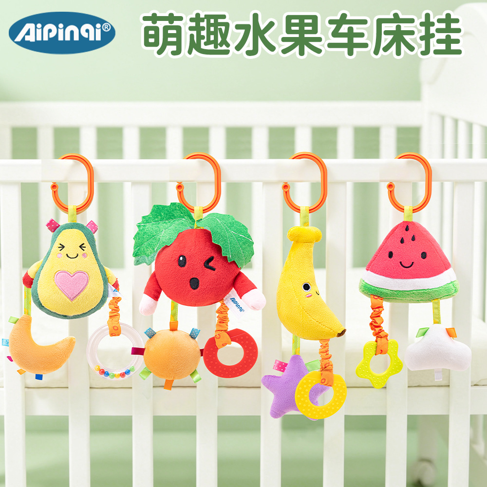 Nuevo juguete colgante de frutas para bebé, juguete de campana para carrito de bebé, juguete colgante de frutas de peluche para cuna, venta al por mayor en stock.