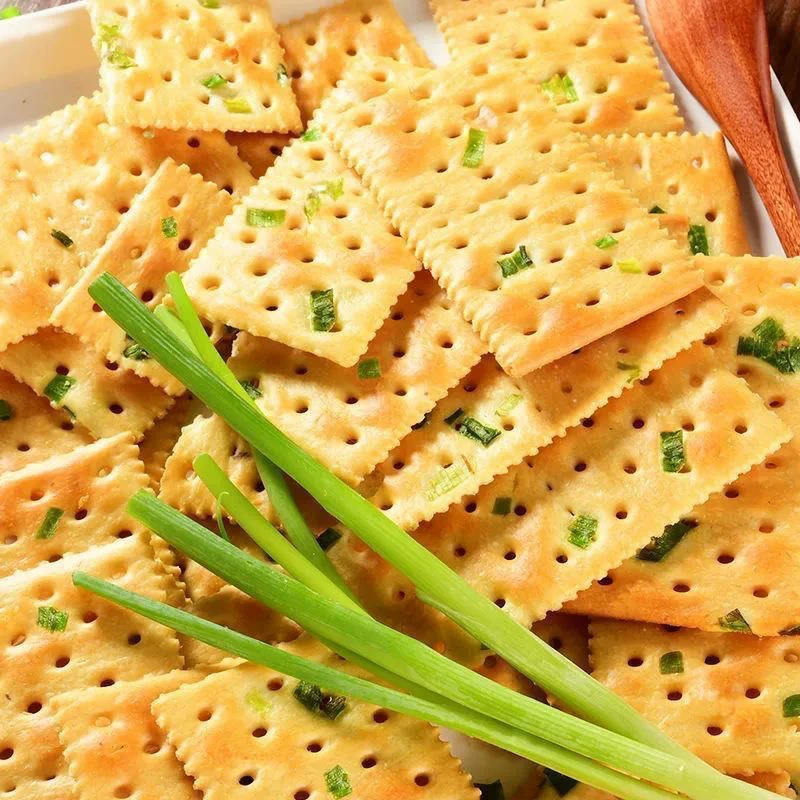 Кэш-несодержащие зелёные луковичные soda печенье для завтрака salted scallion печенье офисные закуски маленькие настройки оптом бесплатная доставка