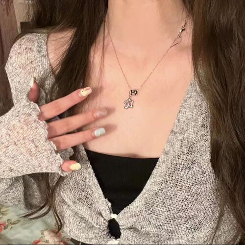 Star Small Waist Necklace for Women, Ins Inspired, Unique, Cool Style, Pink Flower Necklace, Sweater Chain for Women, Student Trend