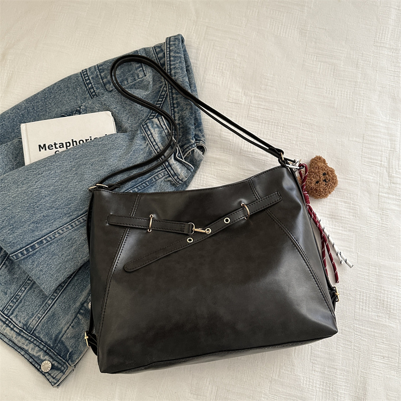 Mochila retro de alta calidad para mujeres otoño y invierno 2024 nueva moda moda bolsa de moda bolsa de mano bolsa de clase de gran capacidad