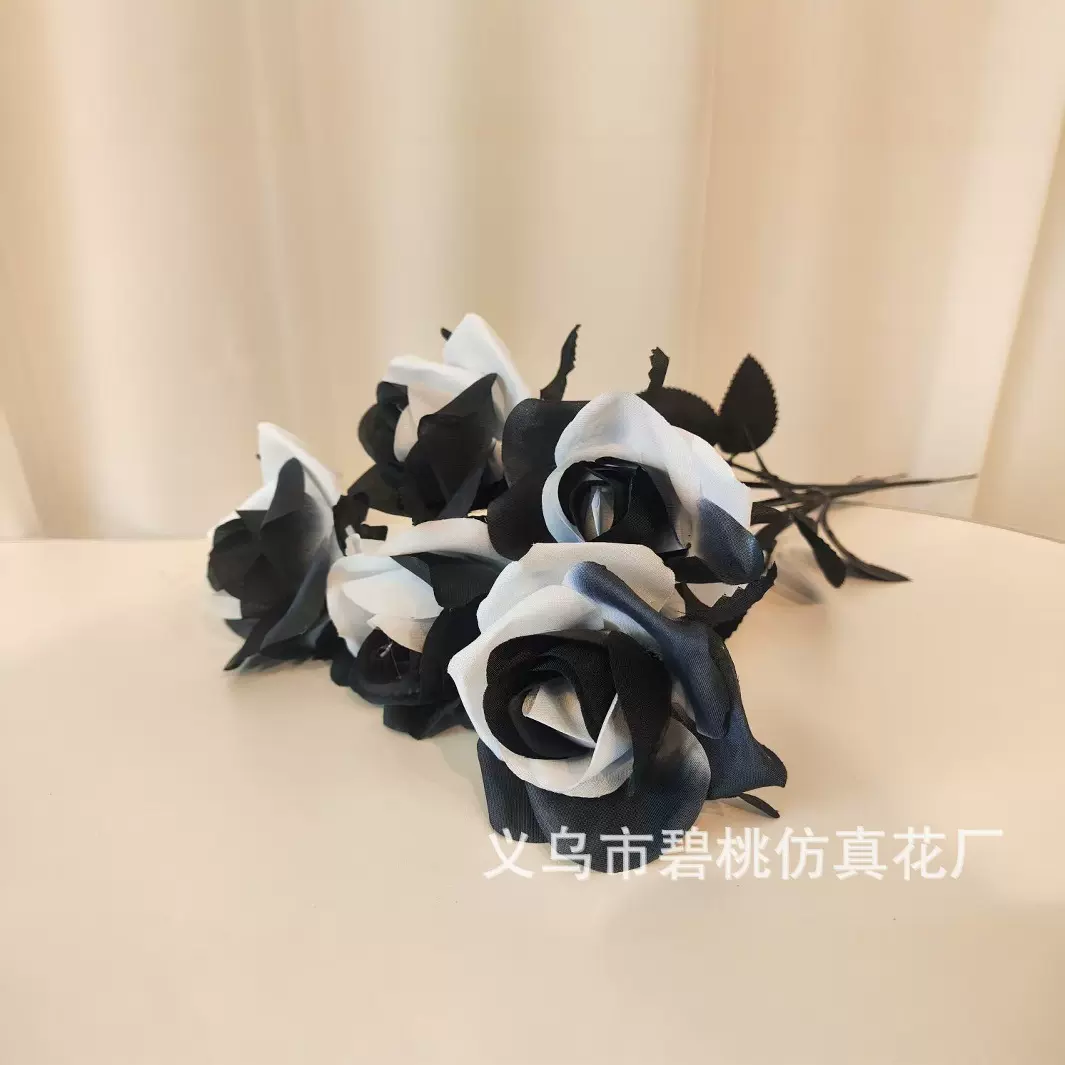碧桃跨境爆款黑色系仿真花万圣节双色黑白玫瑰万圣节摄影拍照道具