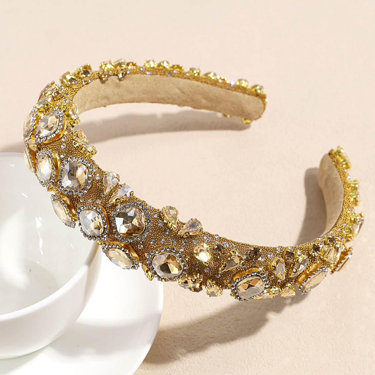 180g Weight Hair Band Hair Accessories Type 1 Piece Quantity Banquet, Party Occasion Cloth Material Glittery Pattern All Seasons Season Women's Gender Glam, Sweet Style Glam Sweet Women's Glittery Cloth Hair Band 10