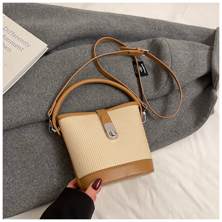 Comercio exterior transfronterizo retro bolso de cubo de mano de color 2025 nuevo nicho de alto nivel simple hombro bolso de mujer image 20