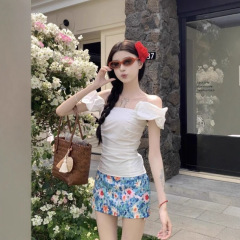 甜辣套装一字肩衬衫法式短款上衣女夏季复古碎花半身裙短裙两件套