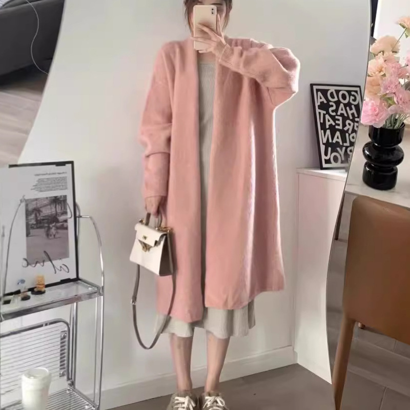 クロスボーダーの香風が膝を越えた中のロングニットのカーディガンの女性服はゆったりとしていて、柔らかくて、優しい純色のセーターのコートです。|undefined