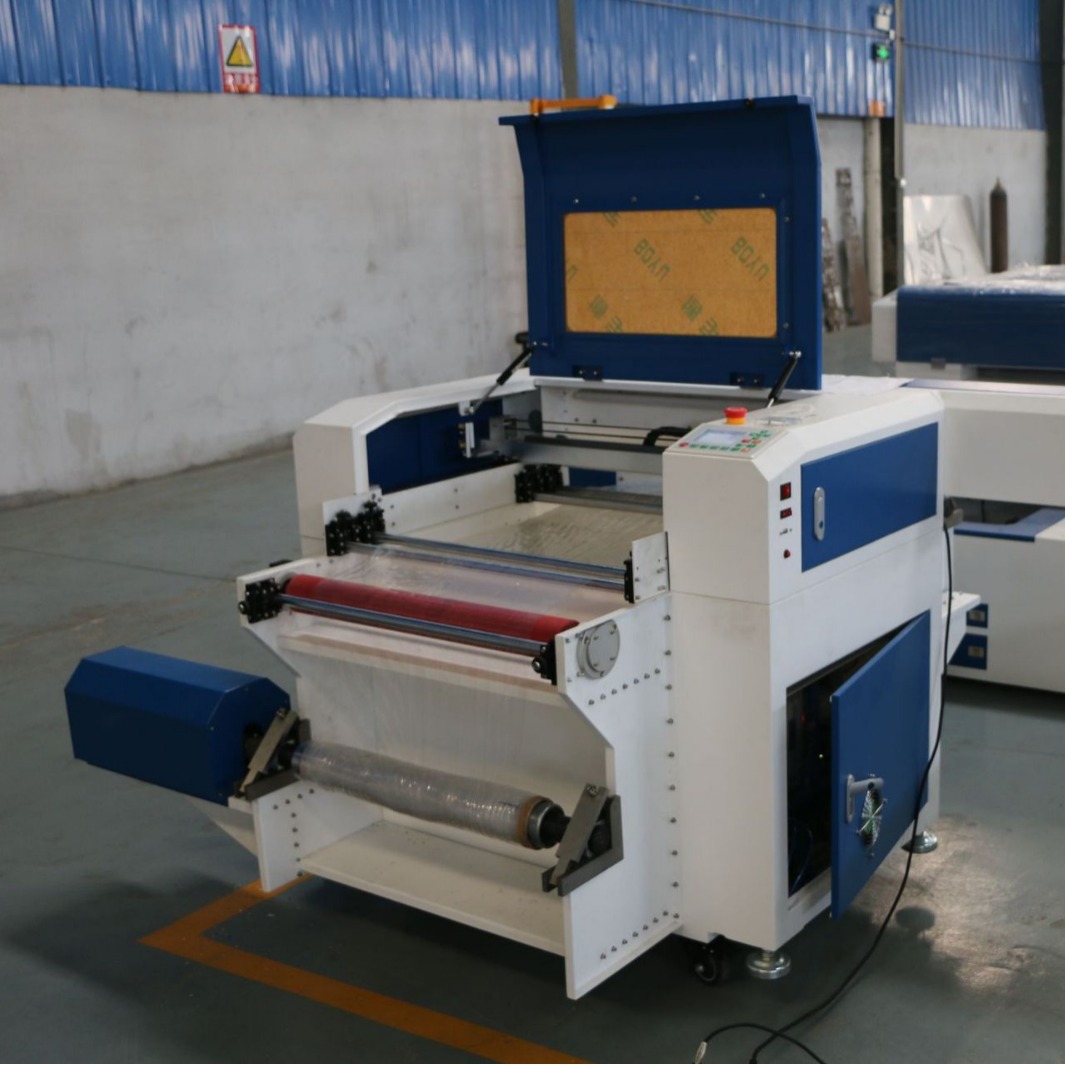 Plastic film punching machine acoustic board polyester fiber small laser punching machine ET film pc film PVC film PET film