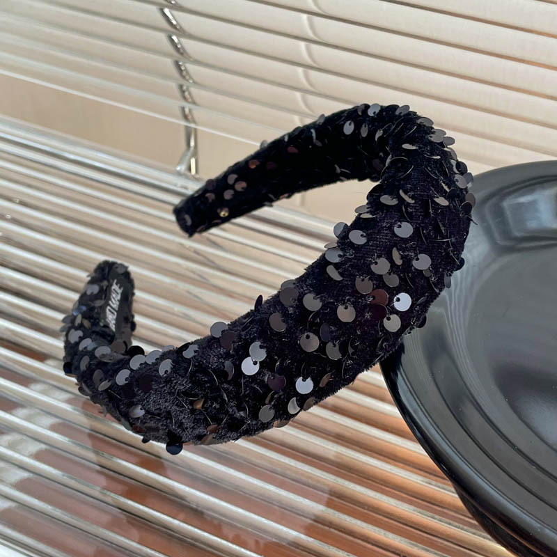 Diadema superior de cráneo alto Diadema de fragancia pequeña negra de alta calidad Diadema de estilo perla coreana arco simple cueva para el cabello accesorios para el cabello femenino