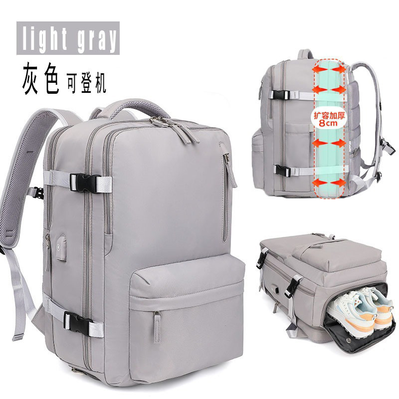 Los hombres transfronterizos expanden los paquetes de computadoras de negocios, los equipaje de viaje de negocios son multifuncionales y las mochilas de hombro de gran capacidad están en Stock.