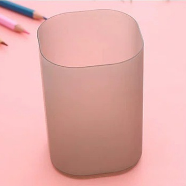 회색