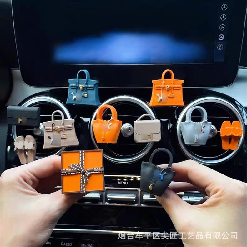 Popular car air freshener, realistic replica of trendy bags and shoes, car air vent decoration, diffuser stone, simple and high-end