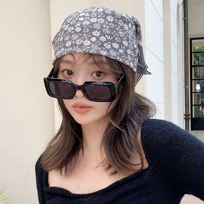 Quadratischer Schal aus Baumwolle und Leinen im ländlichen Stil mit Blumenmuster, neues modisches und vielseitiges Kopftuch für Damen, Sonnenschutz für den Strand_voghion.com