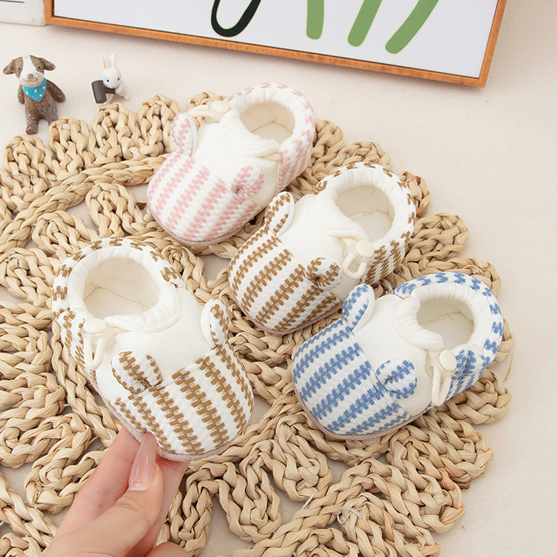 Spring New Style Infant and Toddler Non-Falling Shoes for Men and Women, Non-Slip Soft Sole Toddler Shoes, Ready for Wholesale