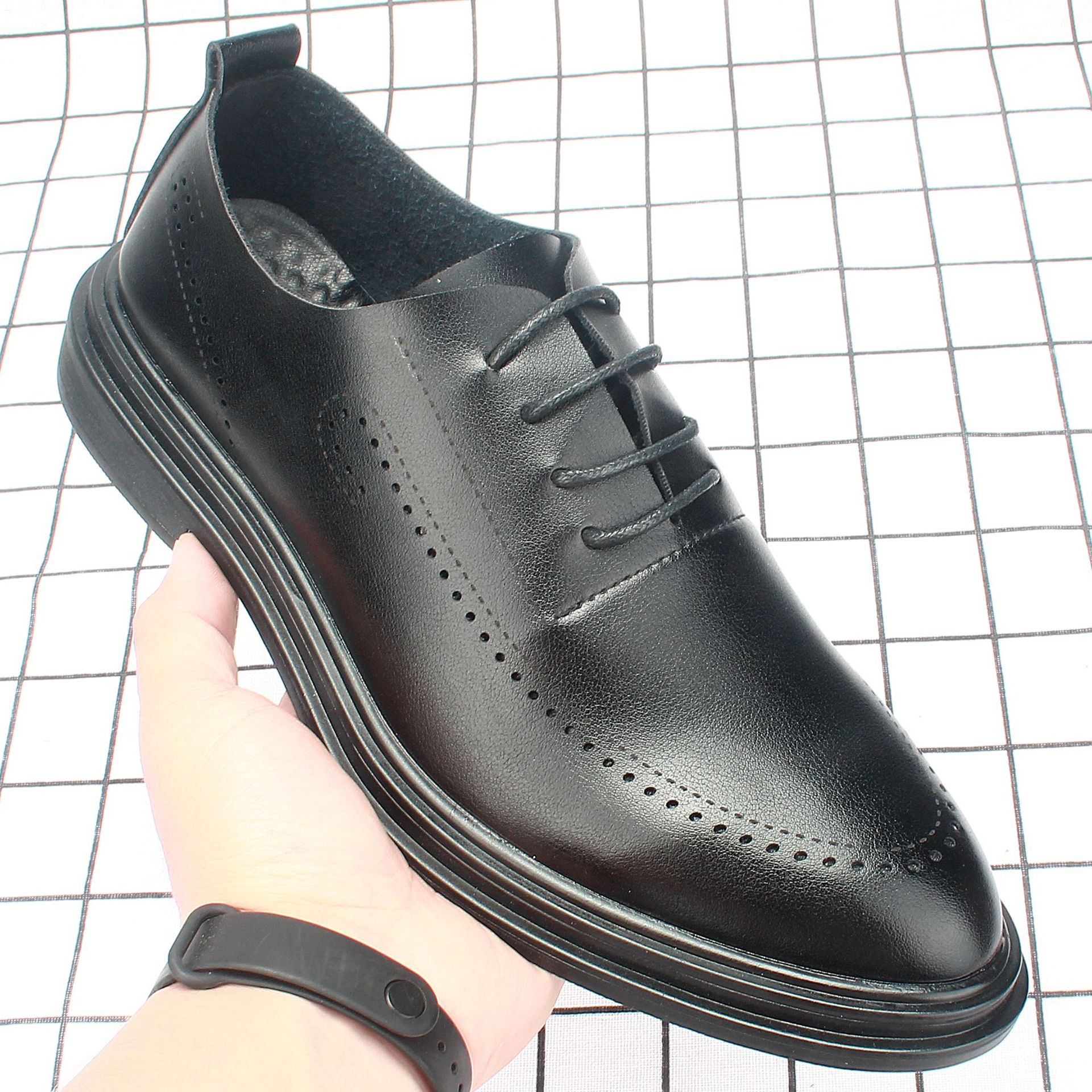 2022ƤЬ��ʿ���к��泱����װЬ��������Ӣ�׷�͸��������Ь191