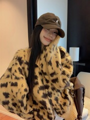 2025新款设计感黄色豹纹高领长袖毛衣女秋季别致百搭宽松显瘦上衣