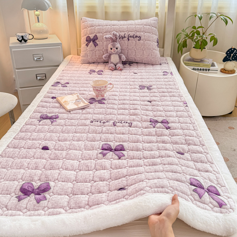 Colchón de terciopelo caliente de invierno de clase A materna y infantil colchón de terciopelo de leche colchón tatami dormitorio colchón de dormitorio