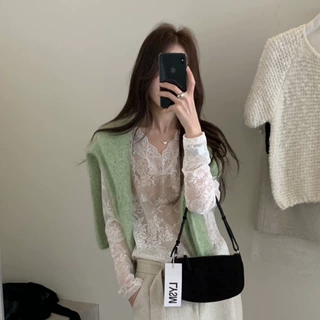 IMISS秋冬韩系温柔风重工蕾丝提花百搭显瘦V领蕾丝打底衫女S71250