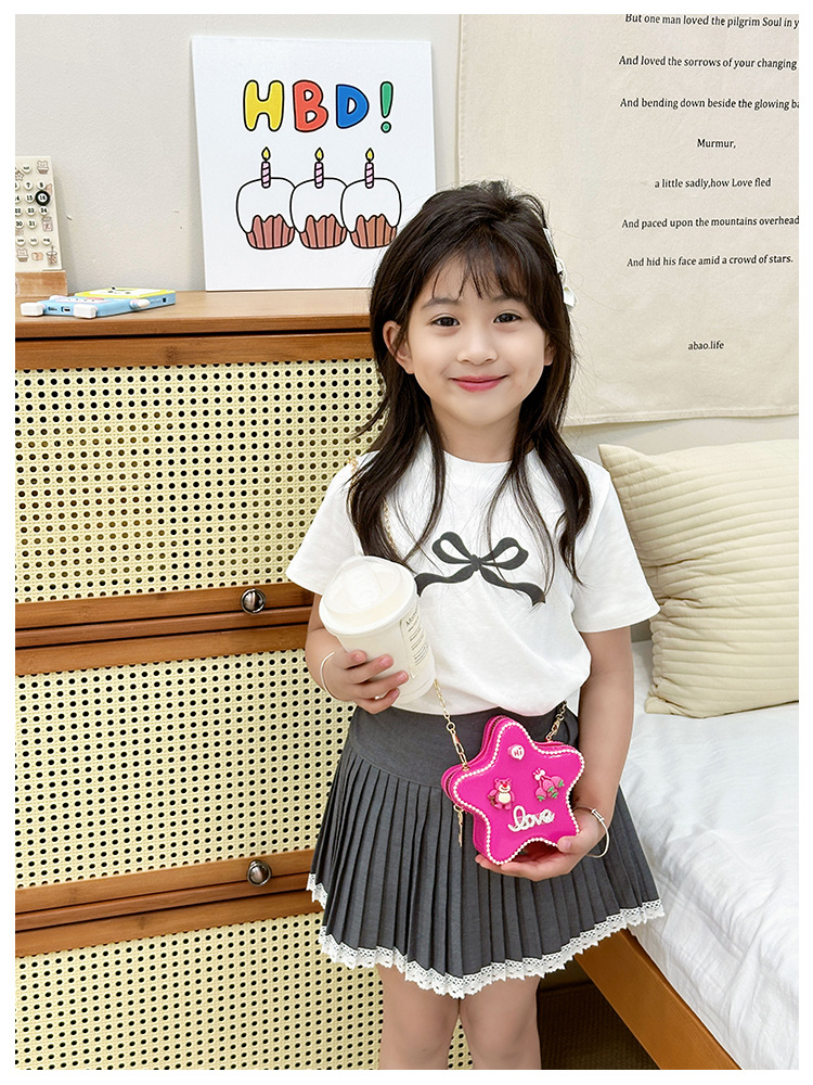 120g Weight Zipper Closure Type Single Shoulder Strap Strap Type Crossbody Bag Bags Type Casual, Holiday Occasion PVC Material Mermaid, Bow Knot Pattern All Seasons Season Kid'S Gender Cute Style Pentagram Shape Kid'S PVC Mermaid Bow Knot Cute Pentagram Zipper Crossbody Bag 2