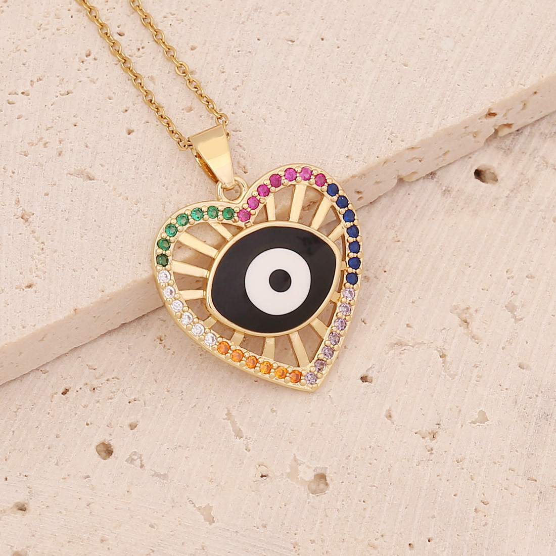 2022 new heart eye necklace copper micro-set color zirconium clavicle chain