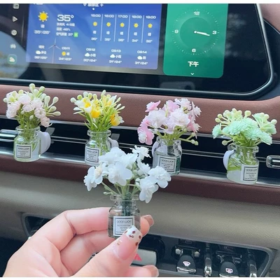 Car Perfume Aromatherapy Ornaments