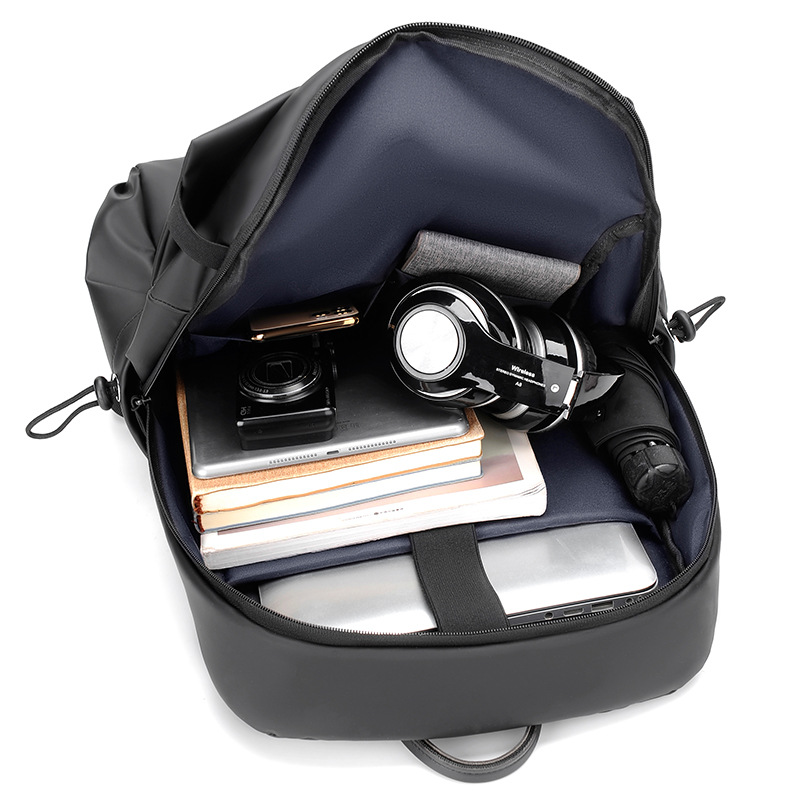 2022 mochila de viaje de los nuevos hombres mochila de gran capacidad simple mochila de computadora multifuncional impermeable para hombres