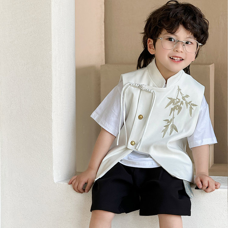 Одинарный белый жилет с вышивкой в виде листьев бамбука