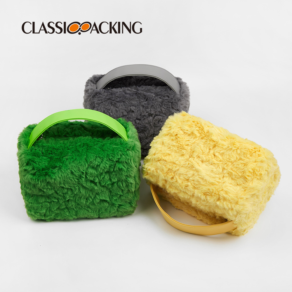 Bolso de almacenamiento al por mayor de fábrica Bolso de mujer de tendencia de moda de gran capacidad Bolso cosmético de material de felpa multifuncional