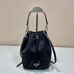 P's ナイロンミニバケットバッグ ショルダー ポータブル クロスボディ ホーボー 脇バッグ 三角ロゴ カジュアル ミッドセンチュリー レディースバッグ