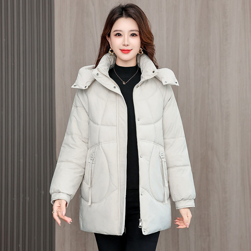 Algodón suelto de mediana edad y mayores mujeres 2025 invierno nuevo estilo coreano madres de algodón largo chaqueta de algodón de mujer image 6