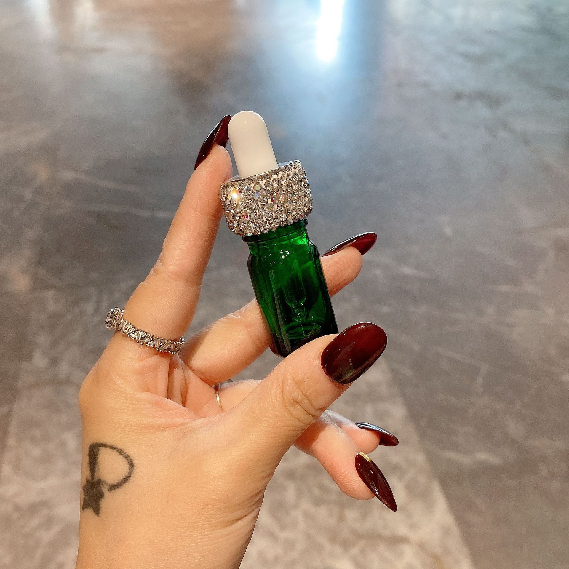 跨境热卖镶钻玻璃滴管分装瓶精油精华收纳瓶轻奢液体小样空瓶子