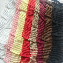 ţ���~����Ů�bͯ�b��ȹ�W��ɫ���Ứ