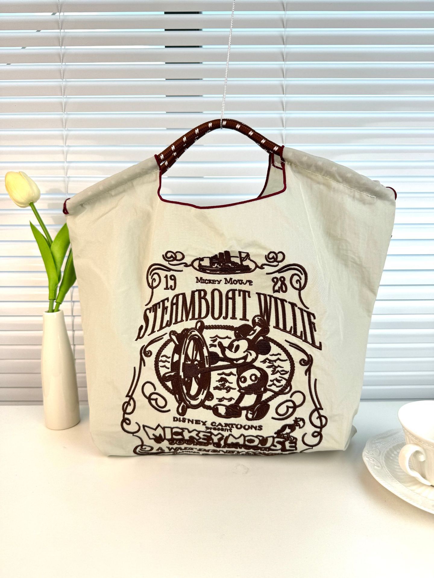 라이트 그레이 미키