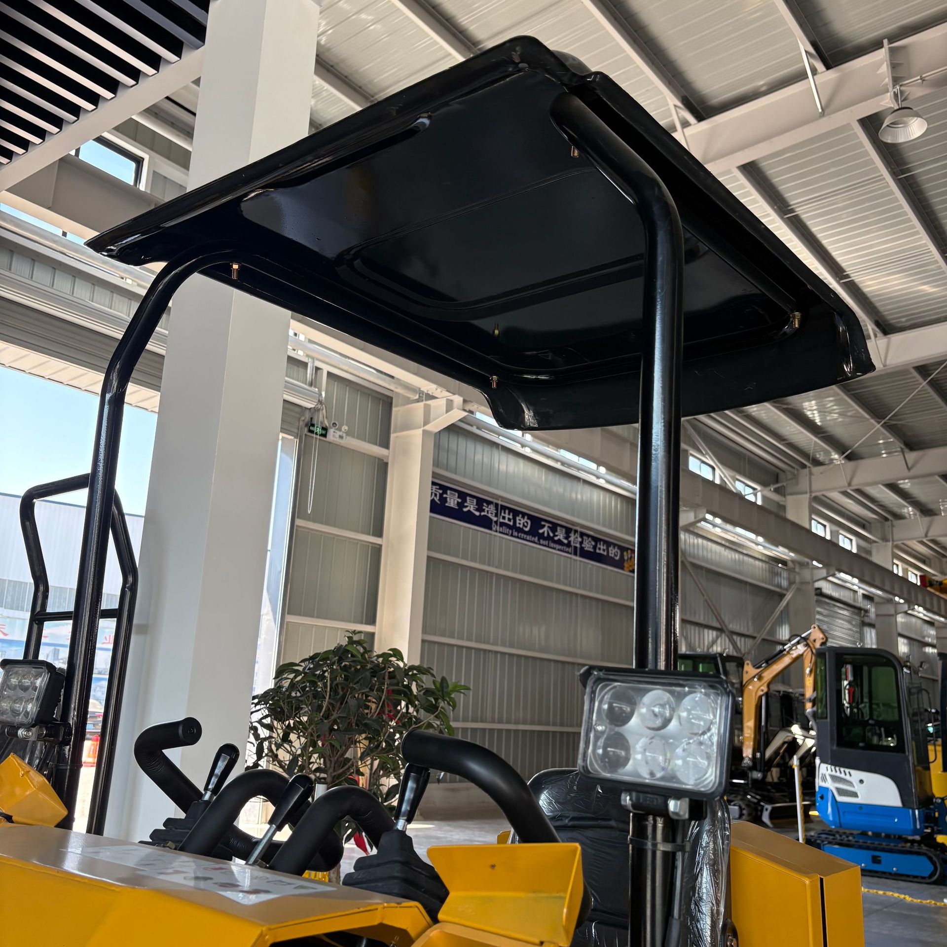 园林移树机S360小型滑移机T480农用滑移机绿化施工