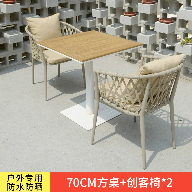 Mesa y silla de patio al aire libre, terraza de jardín de caña, balcón, mesa y silla de caña casuales, combinación de mesa y silla al aire libre
