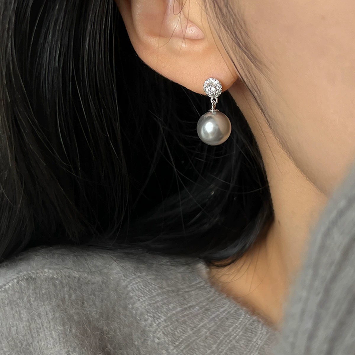 Earrings from pearl, small design ear clips, silver 925 sample